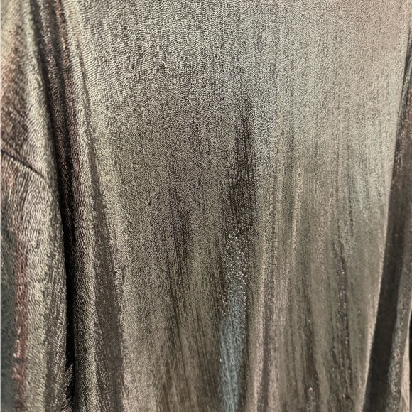 SHEIN Coolane Plus Holographic Drop Shoulder Shirt & Paperbag Waist Shorts - Picture 5 of 8